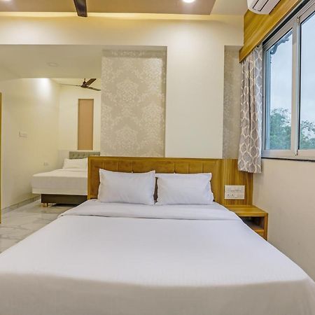 Sai Sagar Lodging & Boarding Ulhāsnagar Zewnętrze zdjęcie