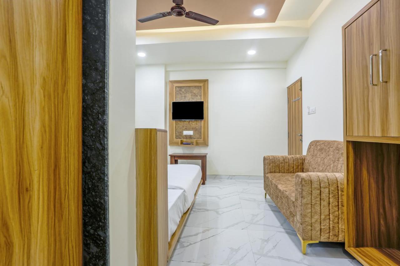 Sai Sagar Lodging & Boarding Ulhāsnagar Zewnętrze zdjęcie