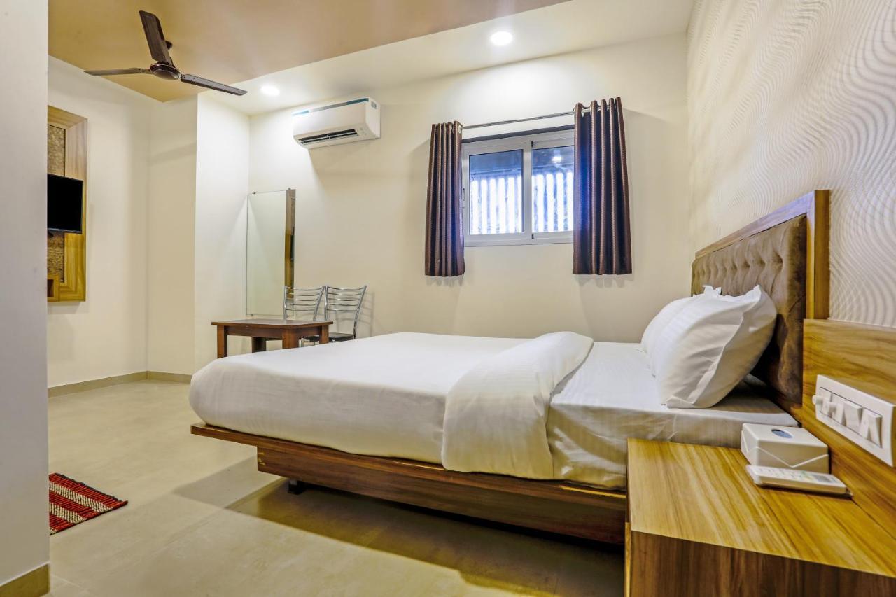 Sai Sagar Lodging & Boarding Ulhāsnagar Zewnętrze zdjęcie